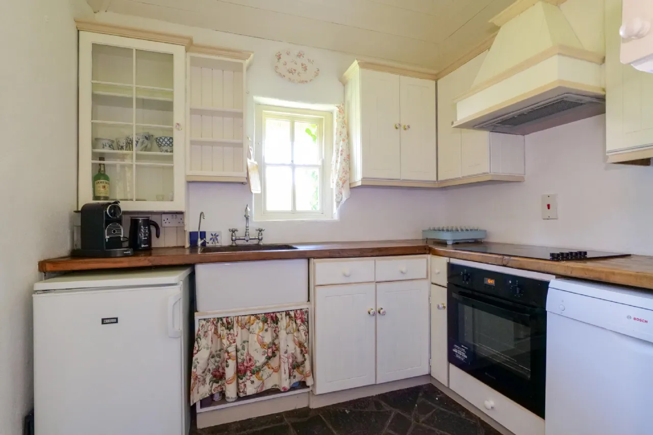Photo of Darby's Cottage, Baile Eamon, Spiddal, Co. Galway, H91 VR6P
