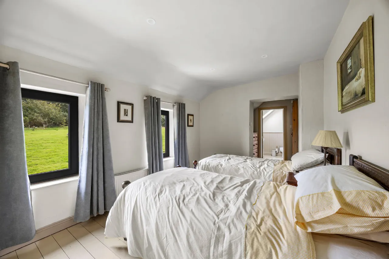 Photo of Gurteenroe, Schull, Co Cork, P81 KN73