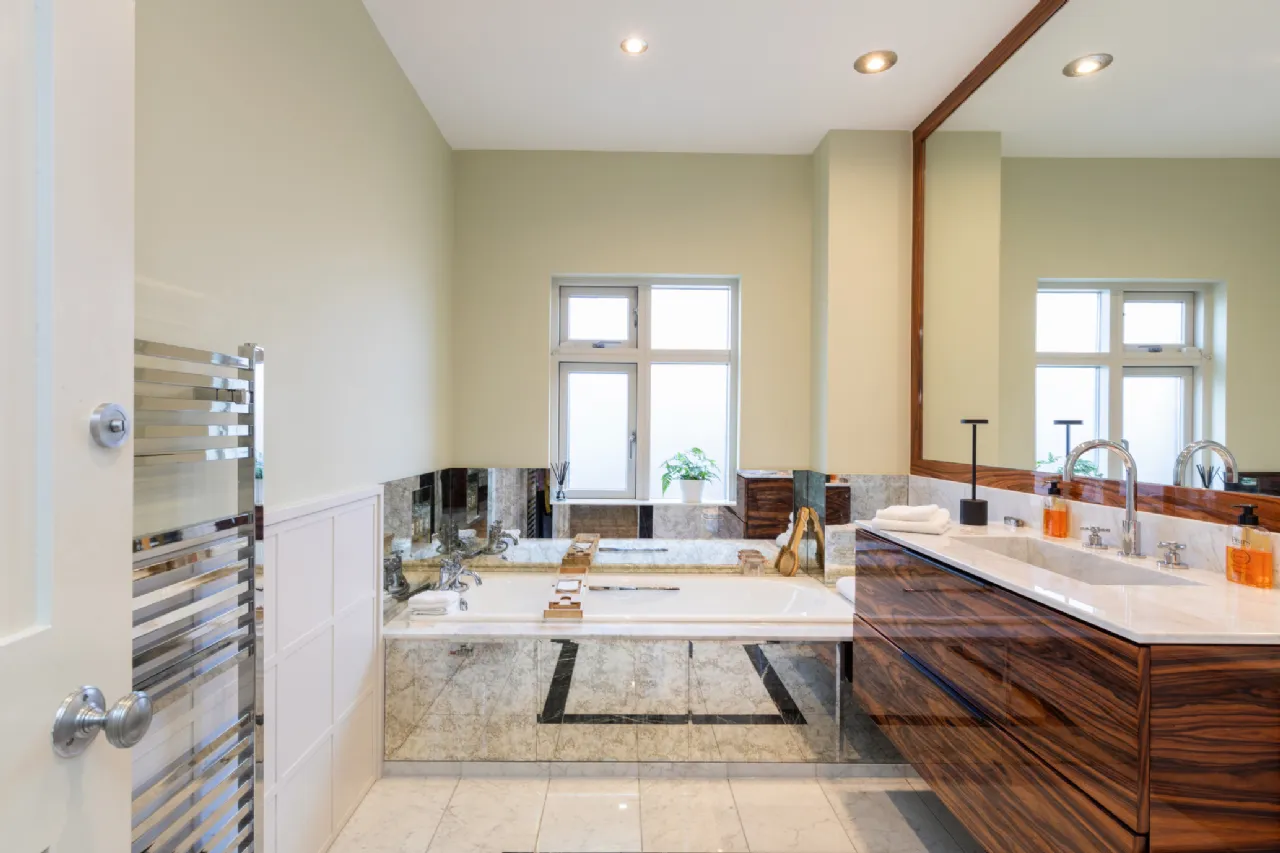 Photo of Merrion Lodge, 148 Merrion Road, Ballsbridge, Dublin 4, D04 K6P0