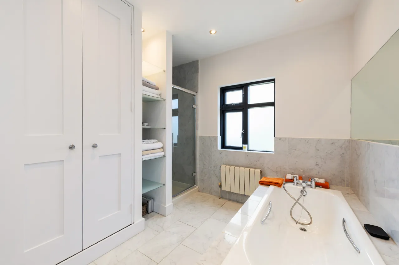 Photo of Merrion Lodge, 148 Merrion Road, Ballsbridge, Dublin 4, D04 K6P0