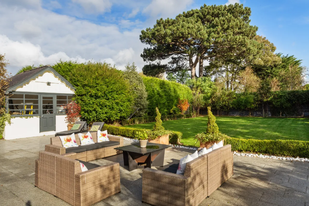 Photo of Merrion Lodge, 148 Merrion Road, Ballsbridge, Dublin 4, D04 K6P0