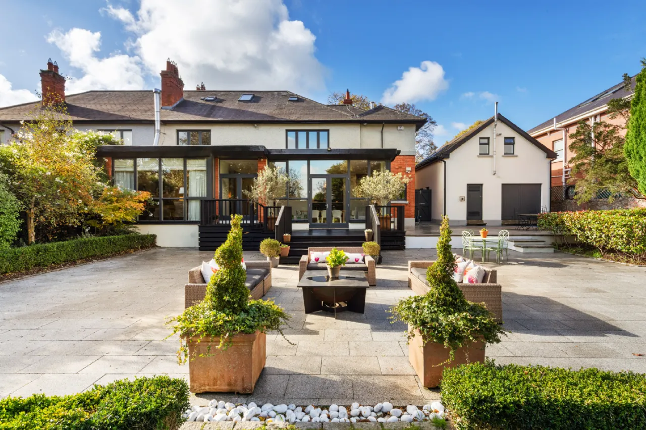 Photo of Merrion Lodge, 148 Merrion Road, Ballsbridge, Dublin 4, D04 K6P0