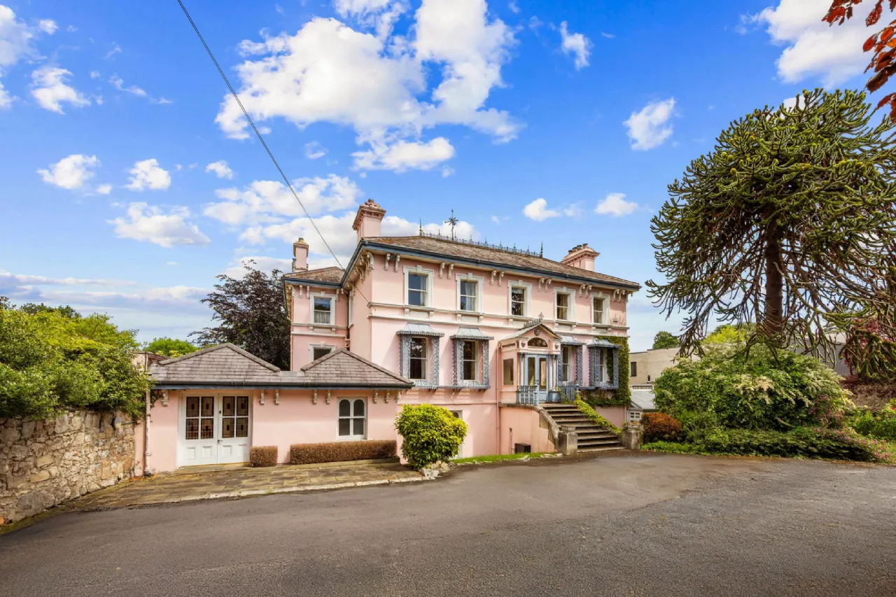 Photo of Summerville, 21 Cross Avenue, Blackrock, Co. Dublin, A94 K1V0