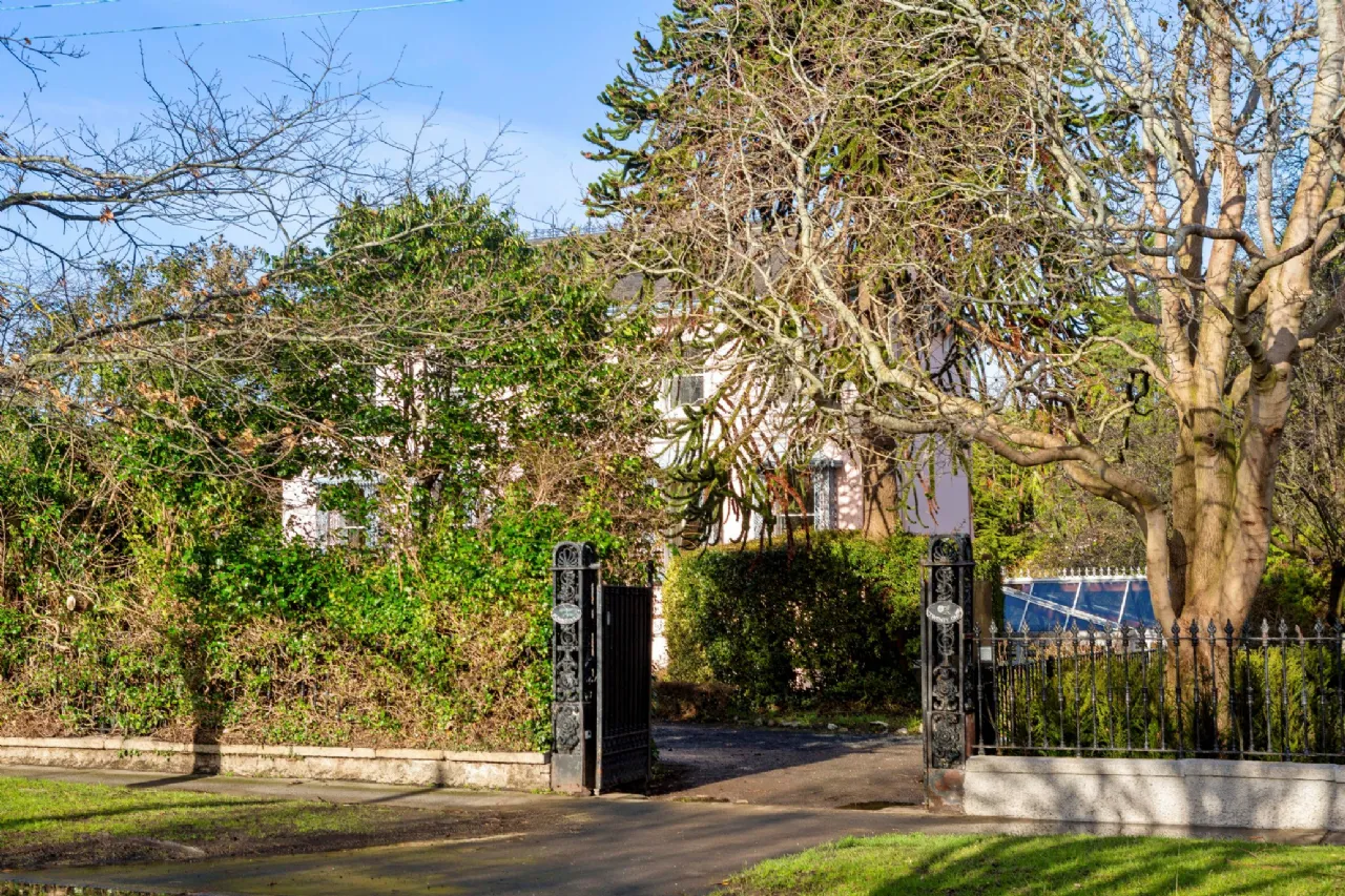 Photo of Summerville, 21 Cross Avenue, Blackrock, Co. Dublin, A94 K1V0
