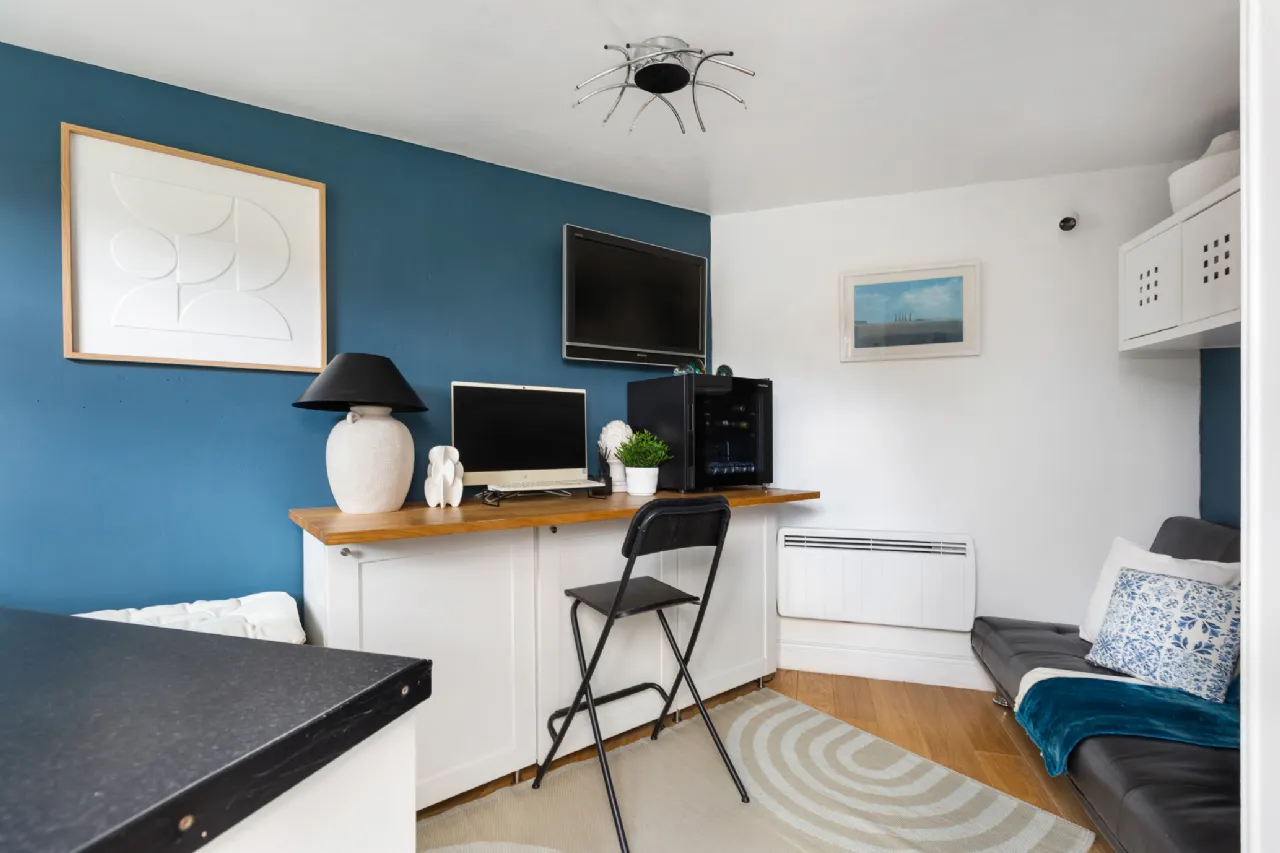 Photo of 44 Poolbeg Quay, Pigeon House Road, Ringsend, Dublin 4, D04 T320