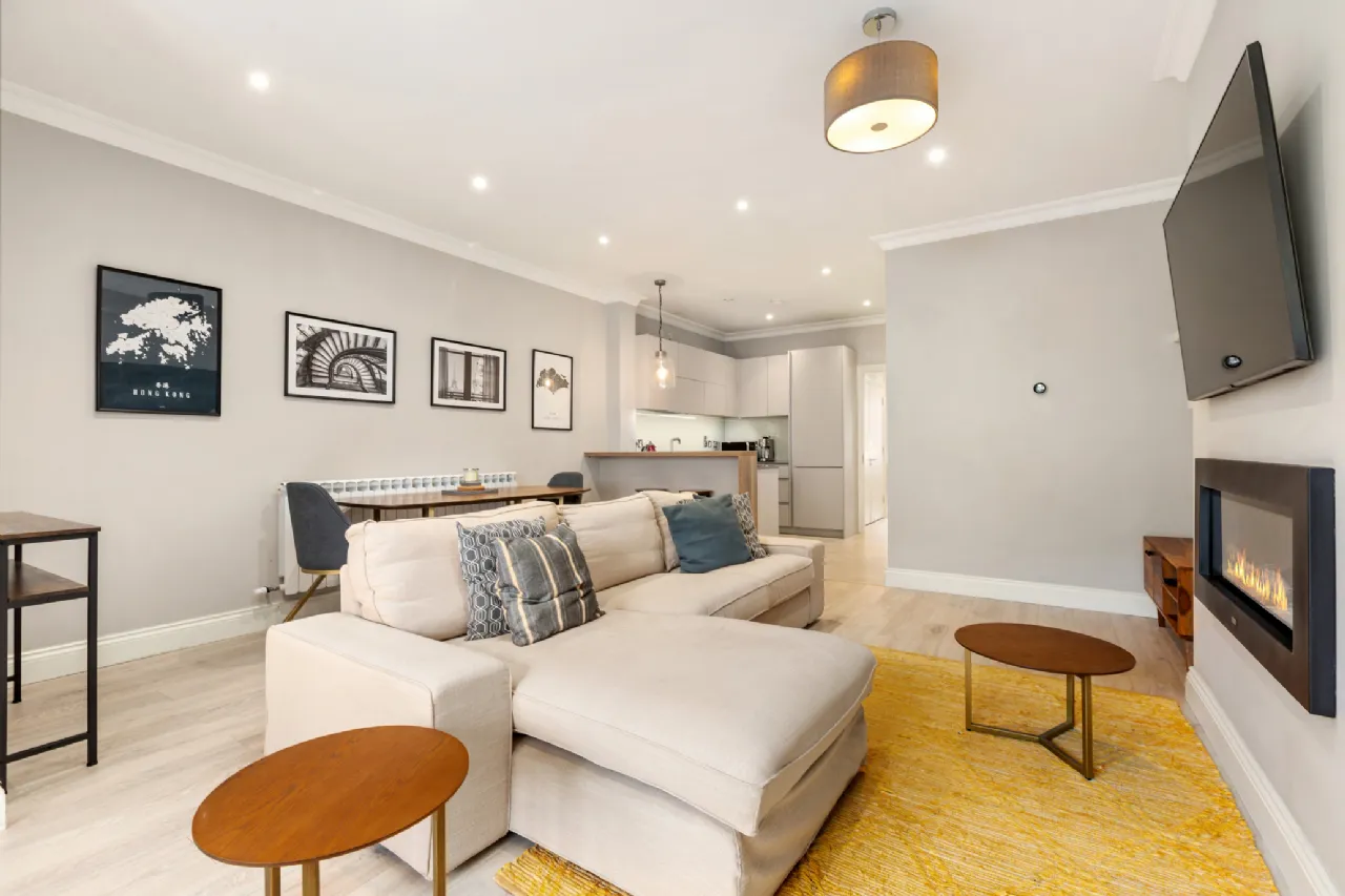 Photo of 33 Stillorgan Gate, Kilmacud, Dublin 14, D14 E4Y6