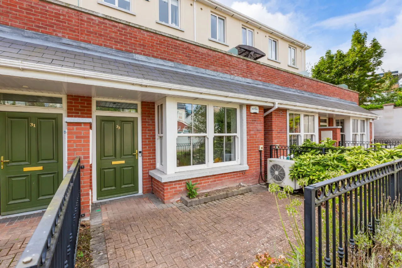 Photo of 33 Stillorgan Gate, Kilmacud, Dublin 14, D14 E4Y6