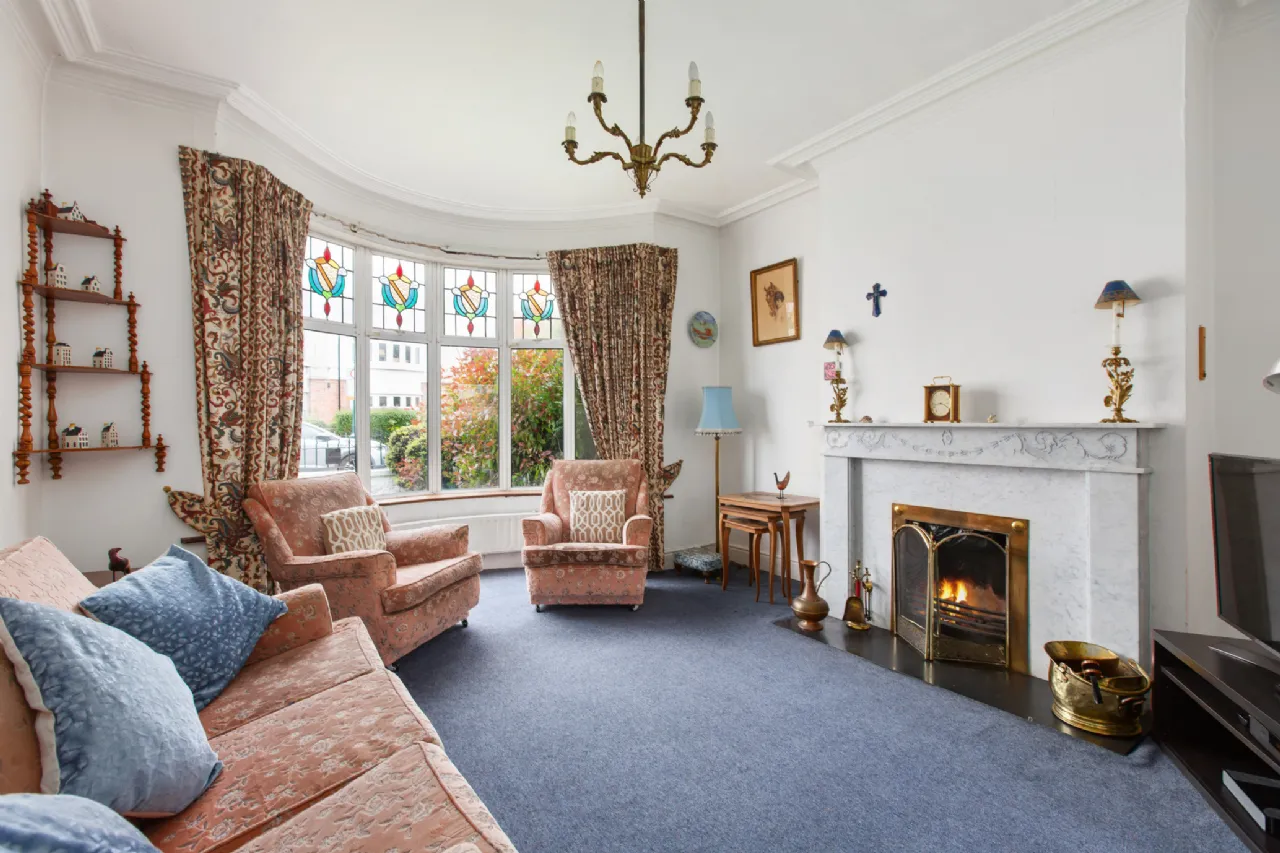 Photo of 37 St Albans Park, Sandymount, Dublin 4, D04 H6C4