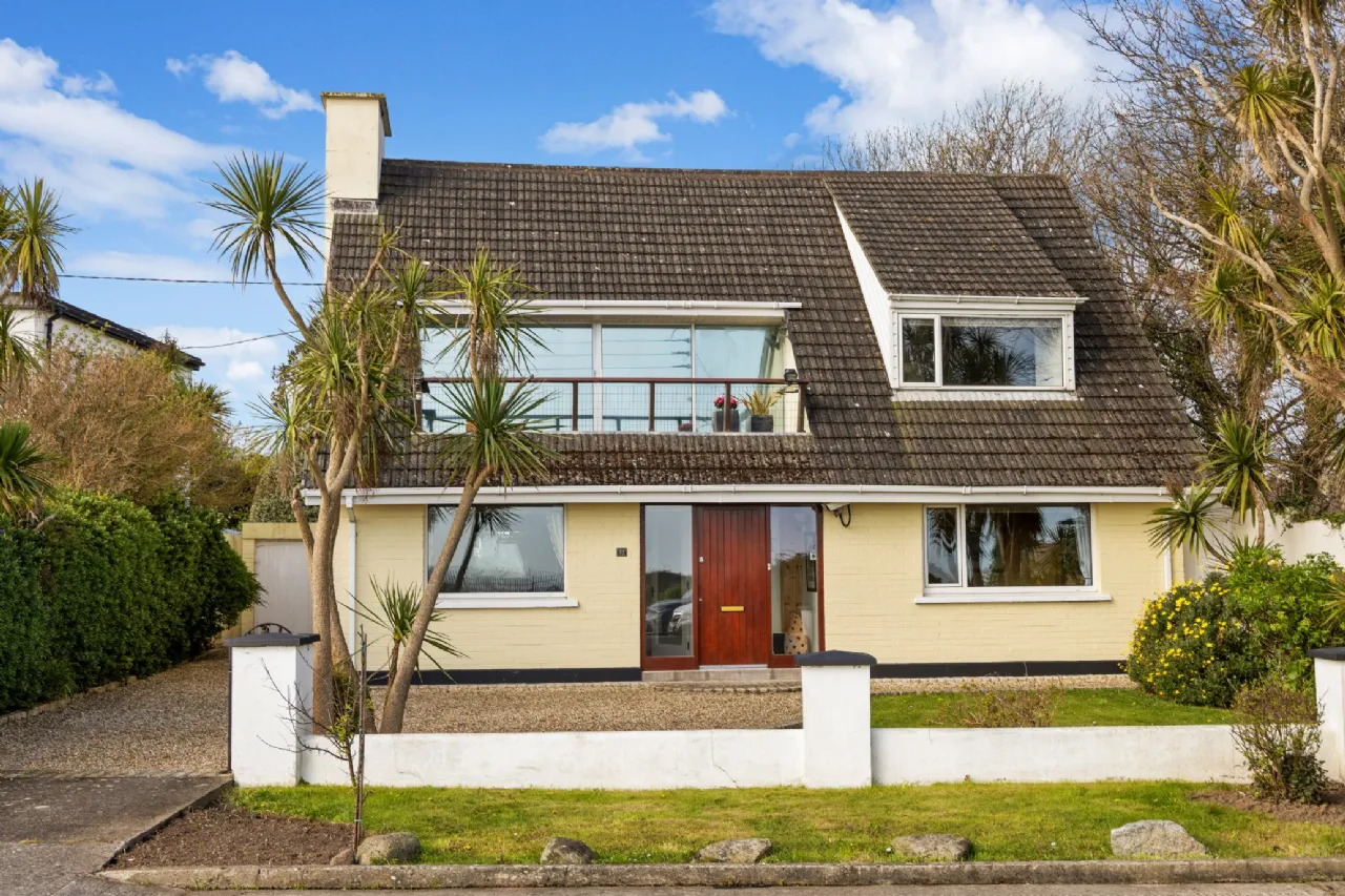 Photo of 12 Seafield, Shankill, Dublin 18, D18 Y277