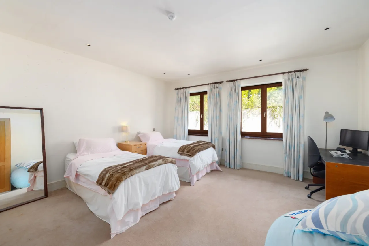 Photo of Copper Hill, 7 Rathmichael Haven, Rathmichael, Dublin 18, D18 A0E1