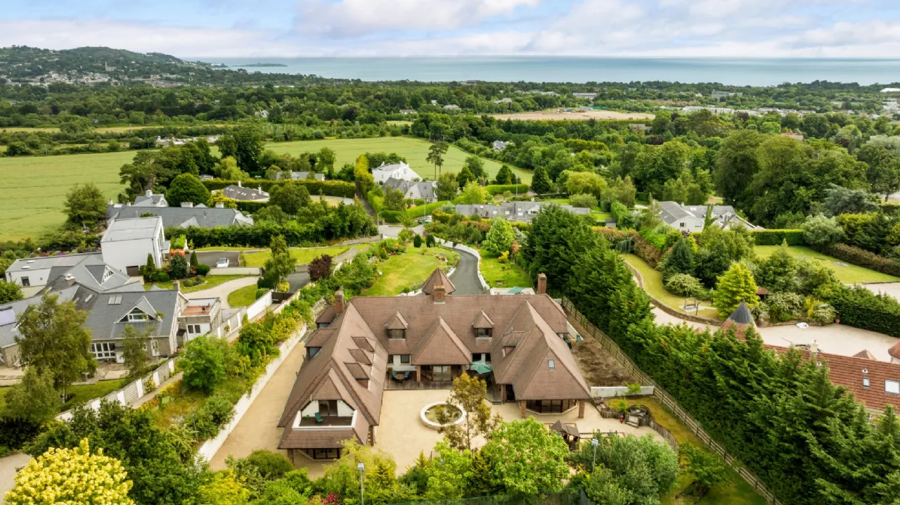 Photo of Copper Hill, 7 Rathmichael Haven, Rathmichael, Dublin 18, D18 A0E1