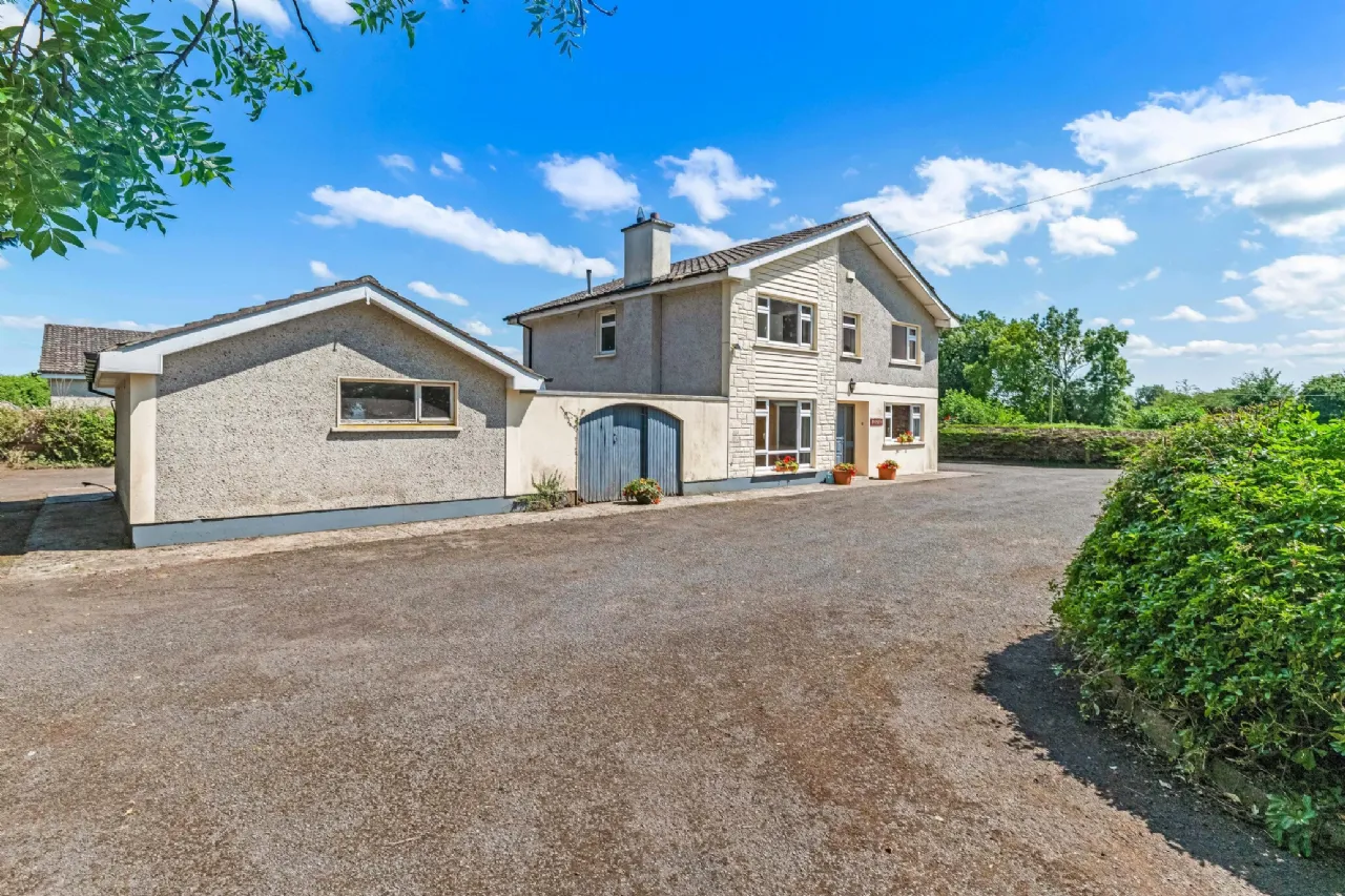 Photo of House On 4.6 Acres & Outbuilding, Carnisle, Kildalkey, Co Meath, C15R902