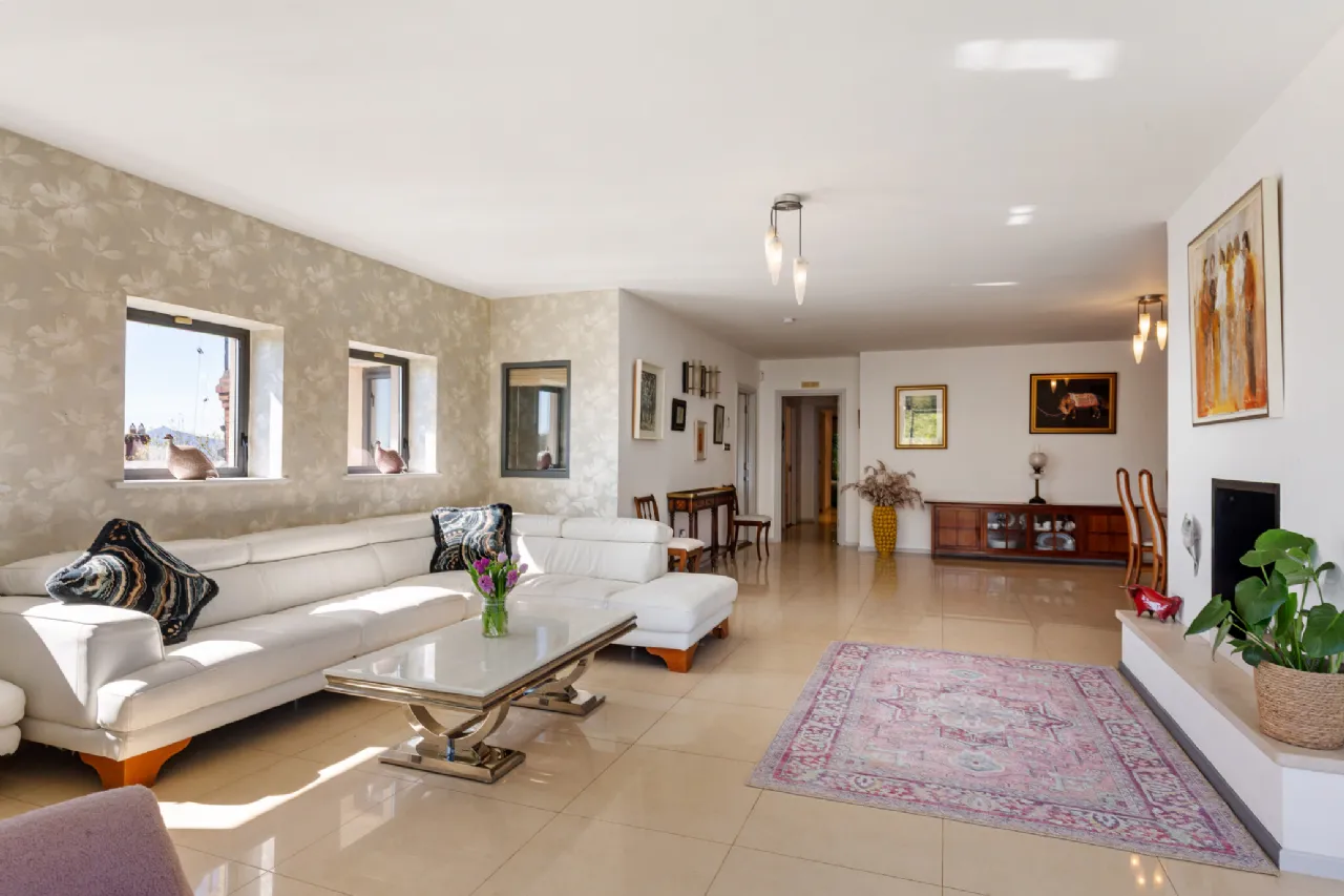 Photo of The Penthouse, No.4 Killiney Hill Plaza, Killiney, Co Dublin, A96 XR62