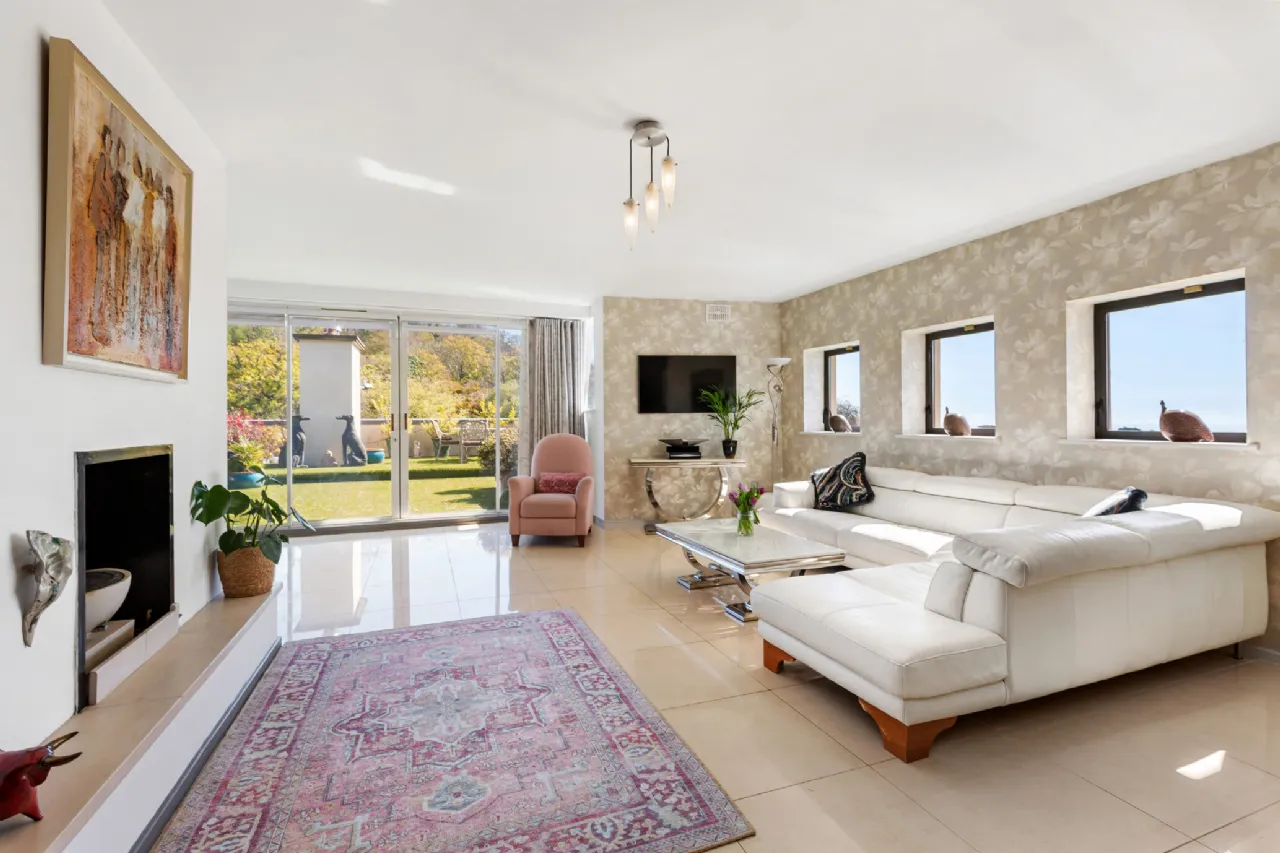 Photo of The Penthouse, No.4 Killiney Hill Plaza, Killiney, Co Dublin, A96 XR62
