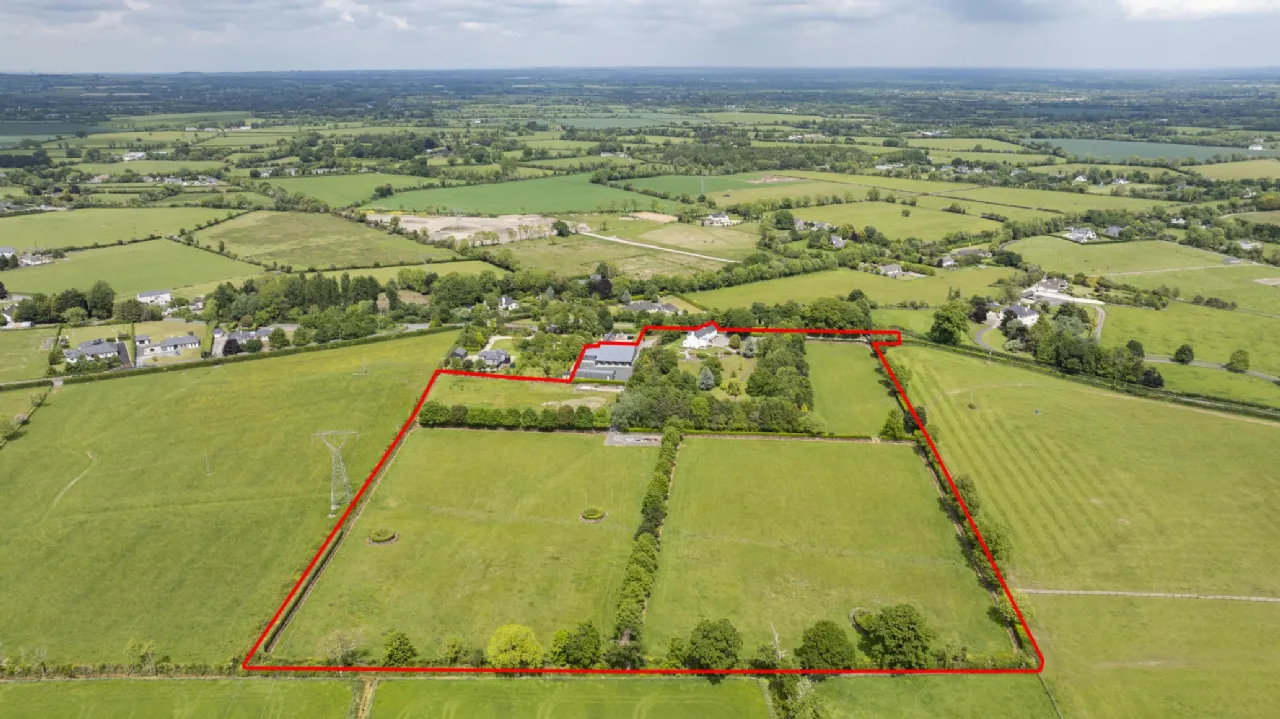 Photo of Mount Windsor Houseí, Mountarmstrong, Donadea, Co Kildare, W91FK13