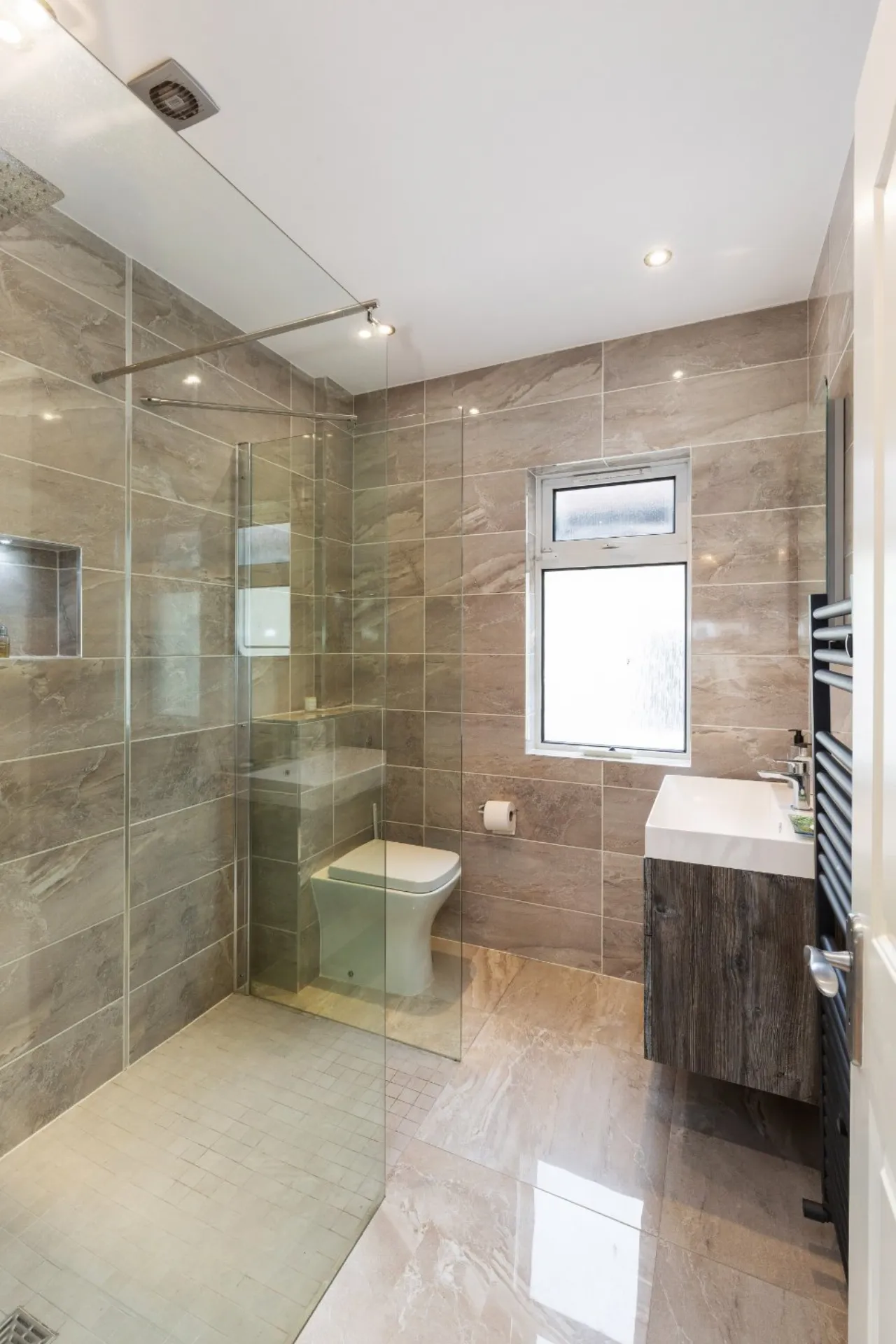 Photo of 13 Chesterfield View, Castleknock, Dublin 15, D15 HAF4