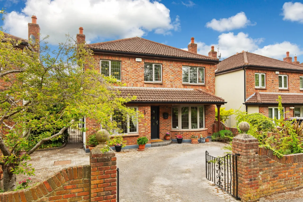 Photo of 13 Chesterfield View, Castleknock, Dublin 15, D15 HAF4