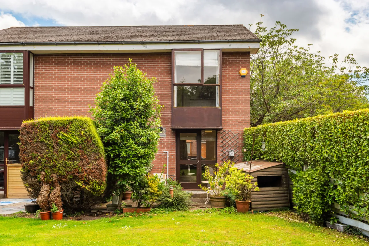 Photo of 1 Ailesbury Mews, Ailesbury Gardens, Sandymount, Dublin 4, D04 A0C1