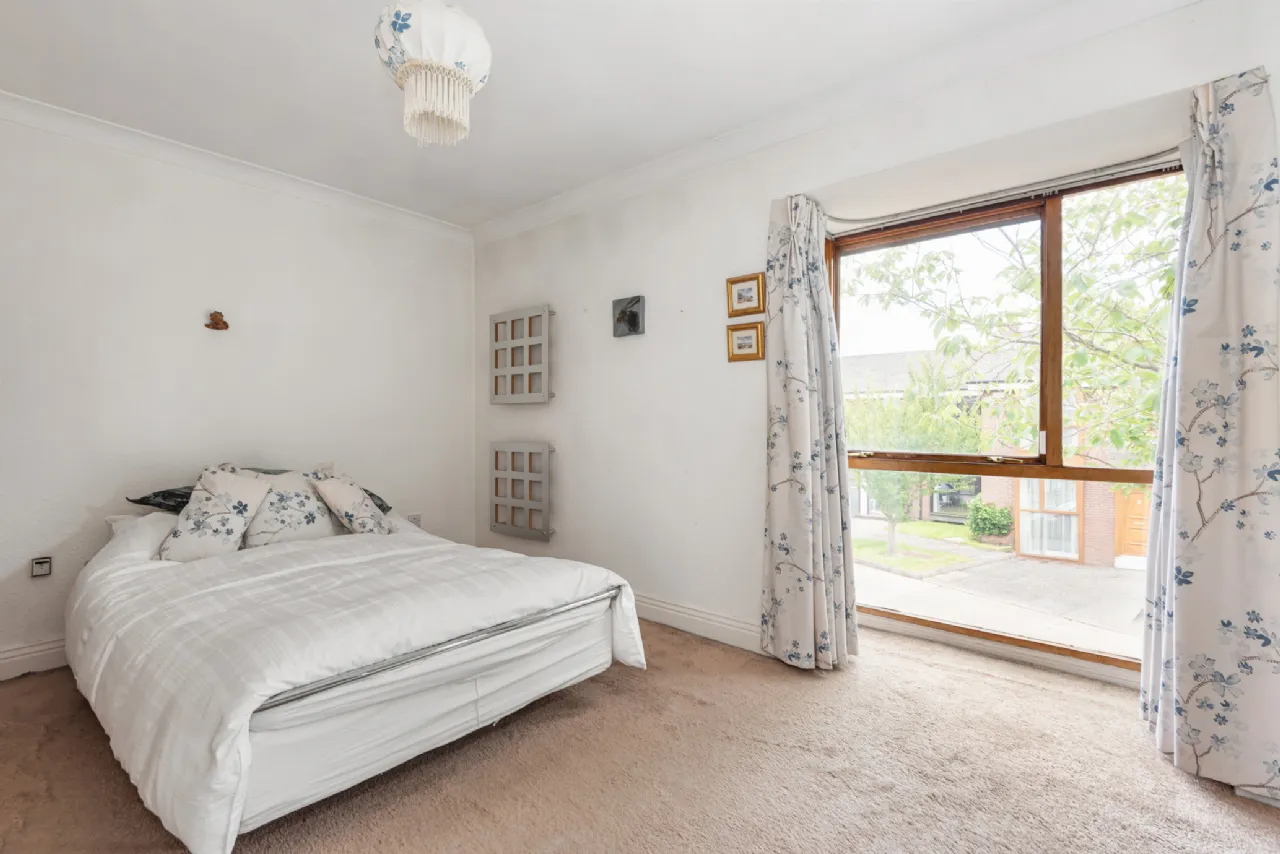 Photo of 1 Ailesbury Mews, Ailesbury Gardens, Sandymount, Dublin 4, D04 A0C1