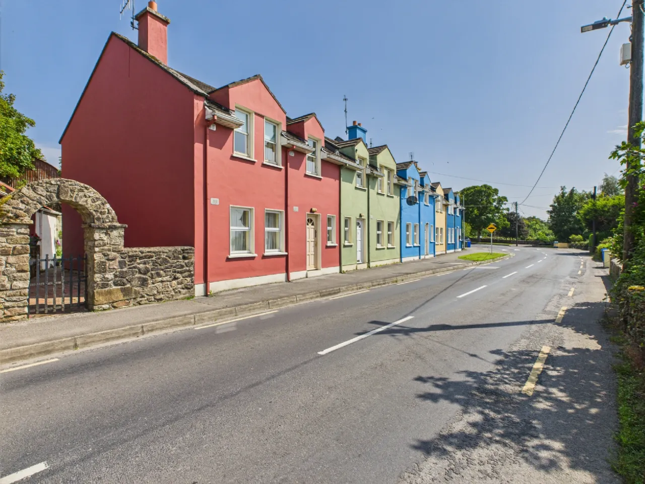 Photo of 2 Living Village, Mountshannon, Co. Clare, V94 P7K8