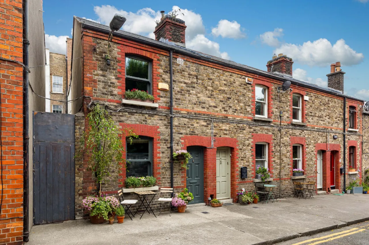 Photo of 27 Temple Cottages, Broadstone, Dublin 7, D07K3T2