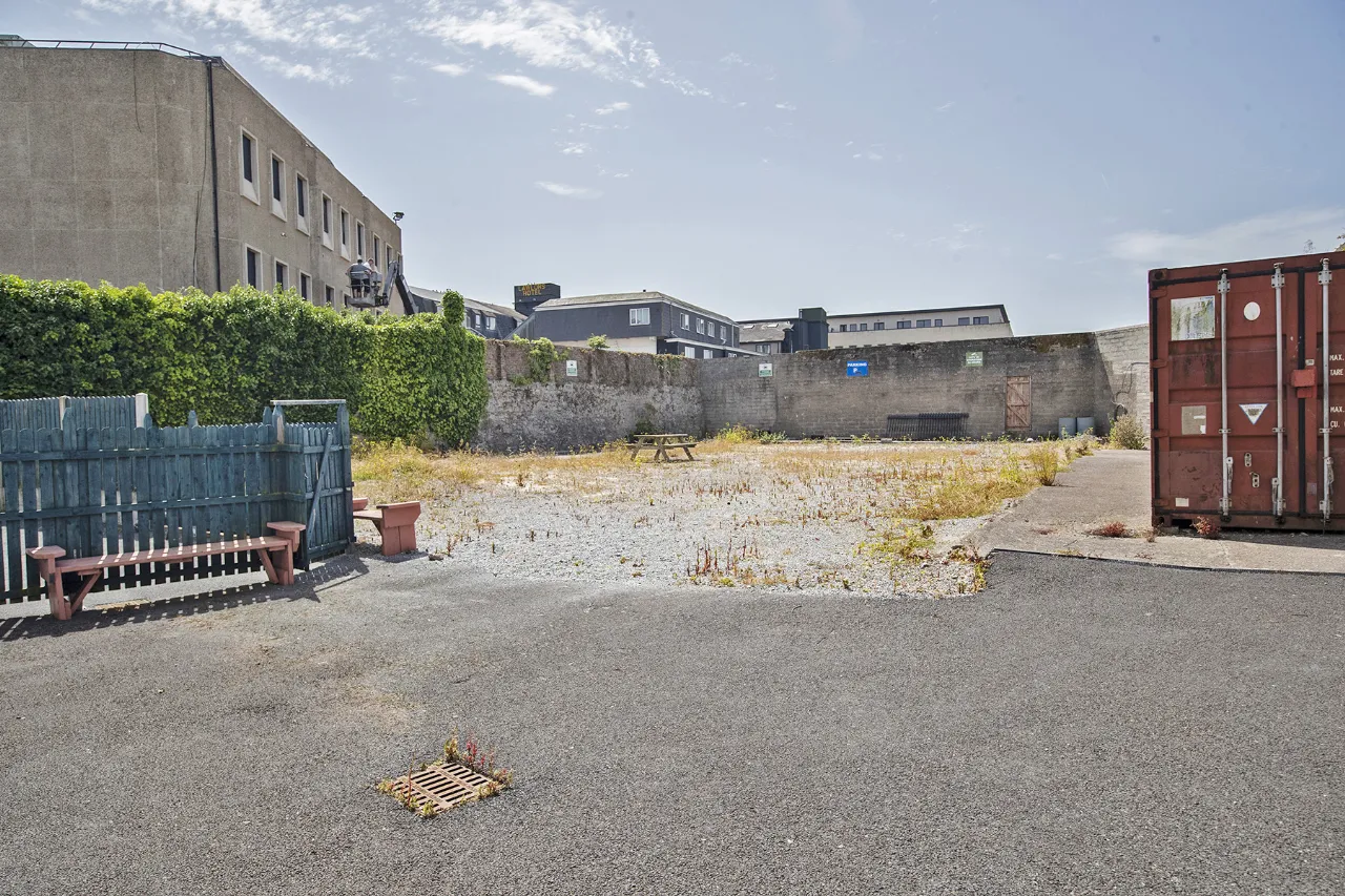 Photo of Arus Brugha, Davitt's Quay, Dungarvan, Co Waterford, X35FW30