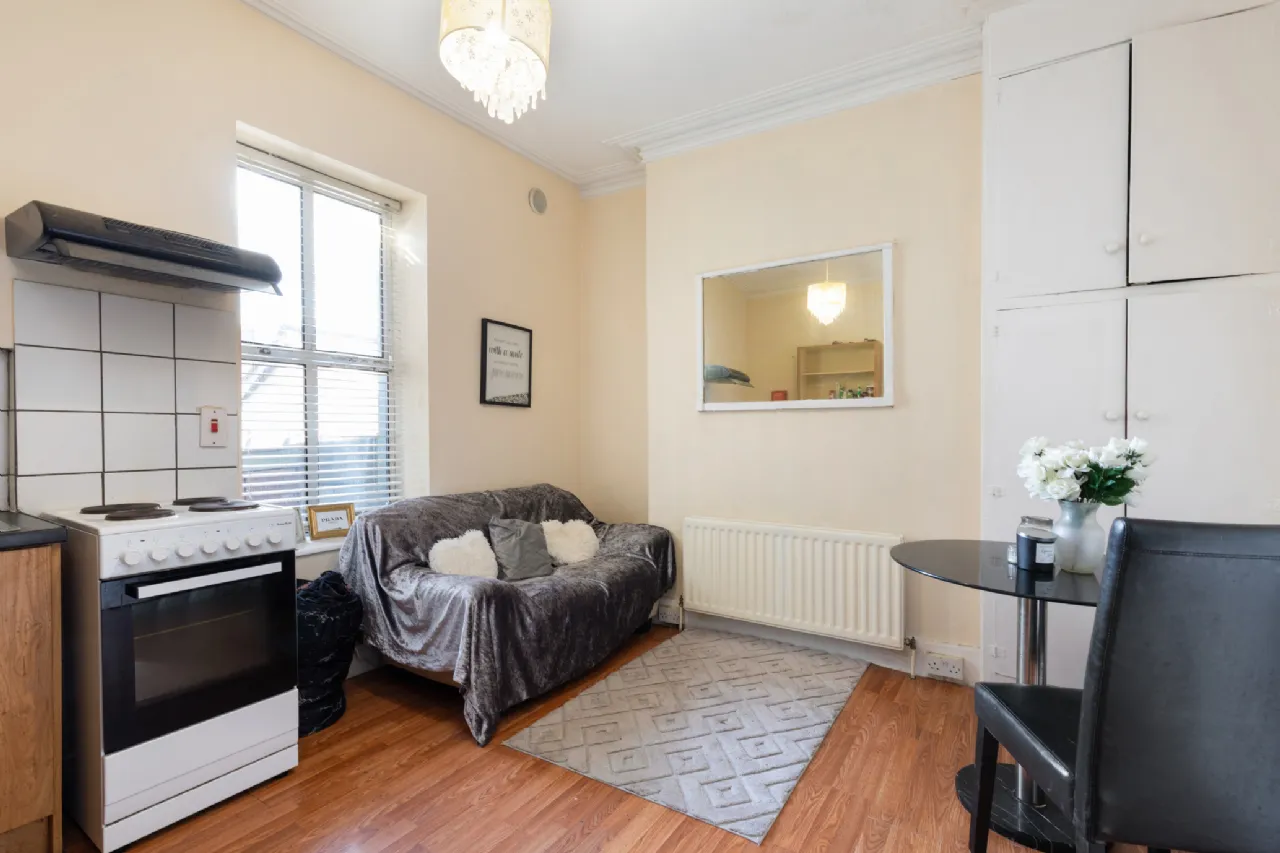 Photo of 207 Clonliffe Road, Drumcondra, Dublin 3, D03 HP30