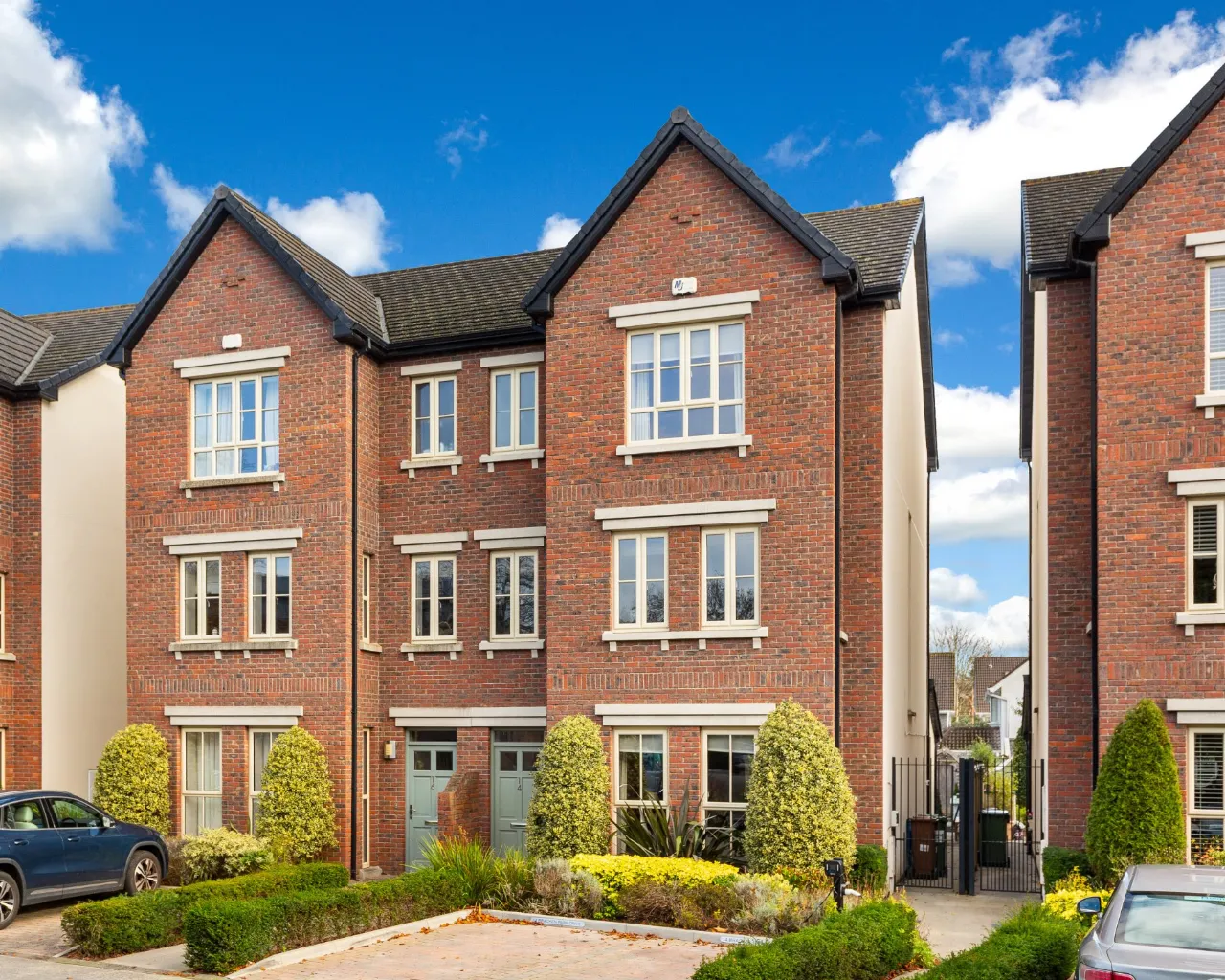 Photo of 14 Bracken Park Drive, Castleknock, Dublin 15, D15Y181