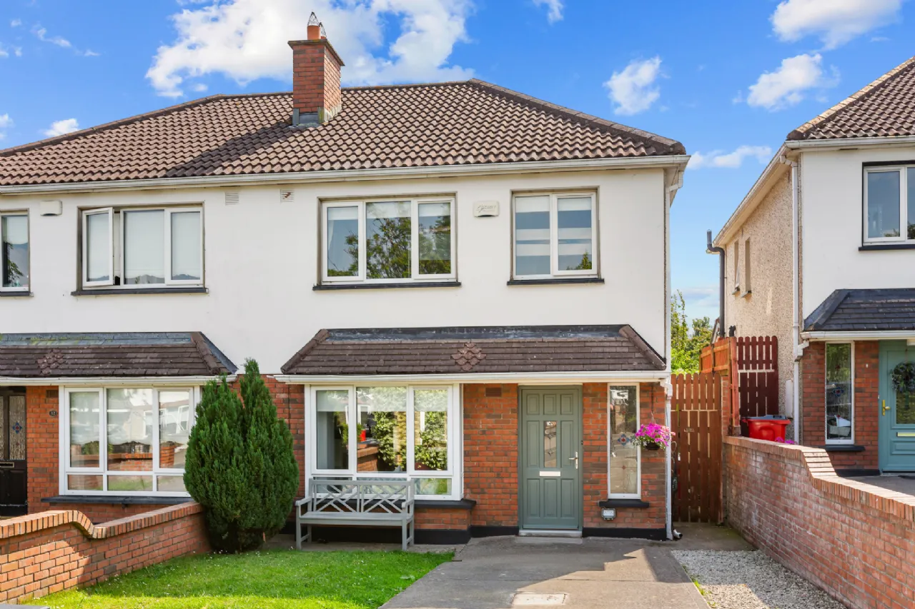 Photo of 30 Beechdale Road, Ballycullen, Dublin 24, D24C446