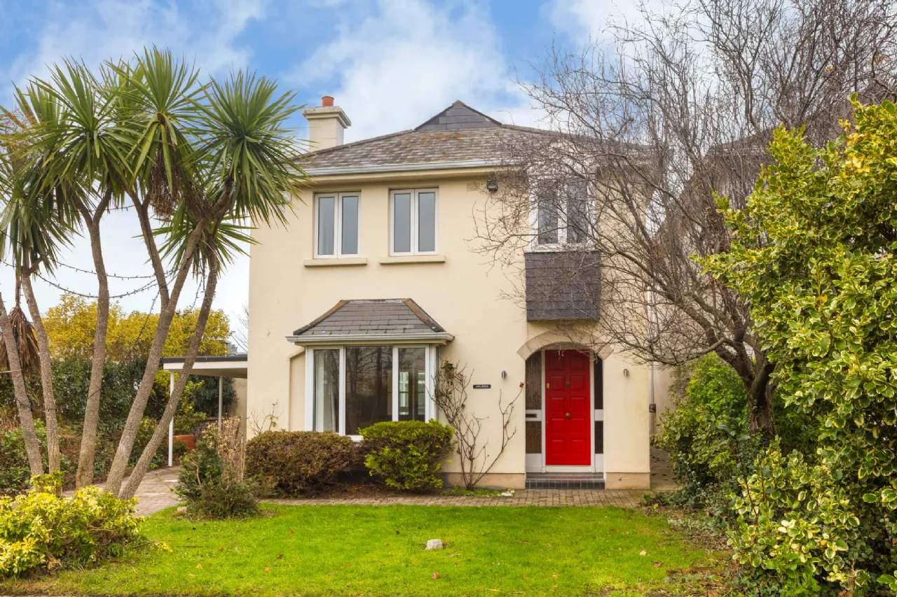 Photo of Anglesea, 40 Simmonscourt Castle, Ballsbridge, Dublin 4, D04 N2R5
