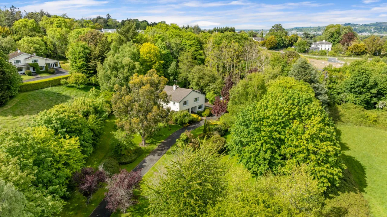 Photo of Rath House, Castlegate, Ferndale Road, Rathmichael, Dublin 18, D18 K529