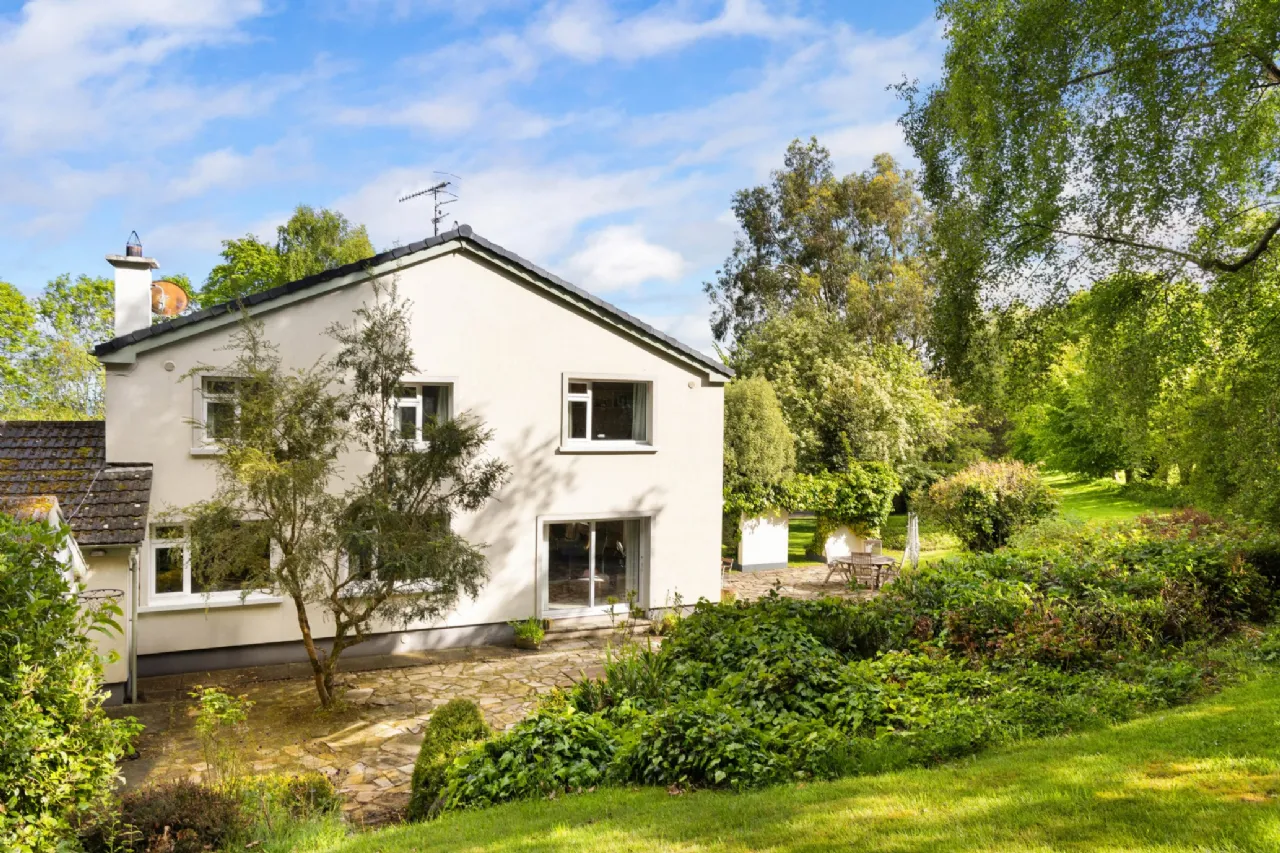 Photo of Rath House, Castlegate, Ferndale Road, Rathmichael, Dublin 18, D18 K529