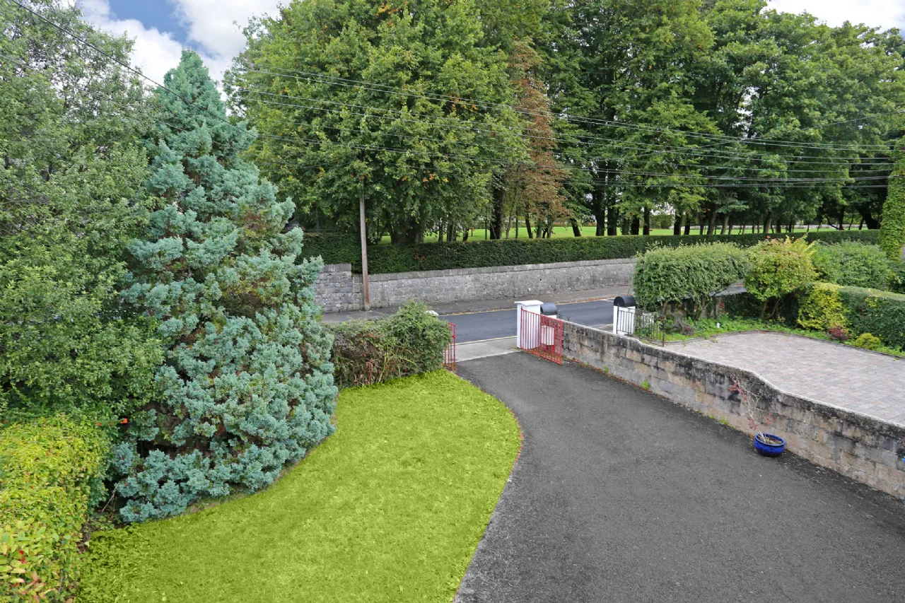 Photo of Annalore, 15 New Westfields, North Circular Road, Limerick, V94CPA9