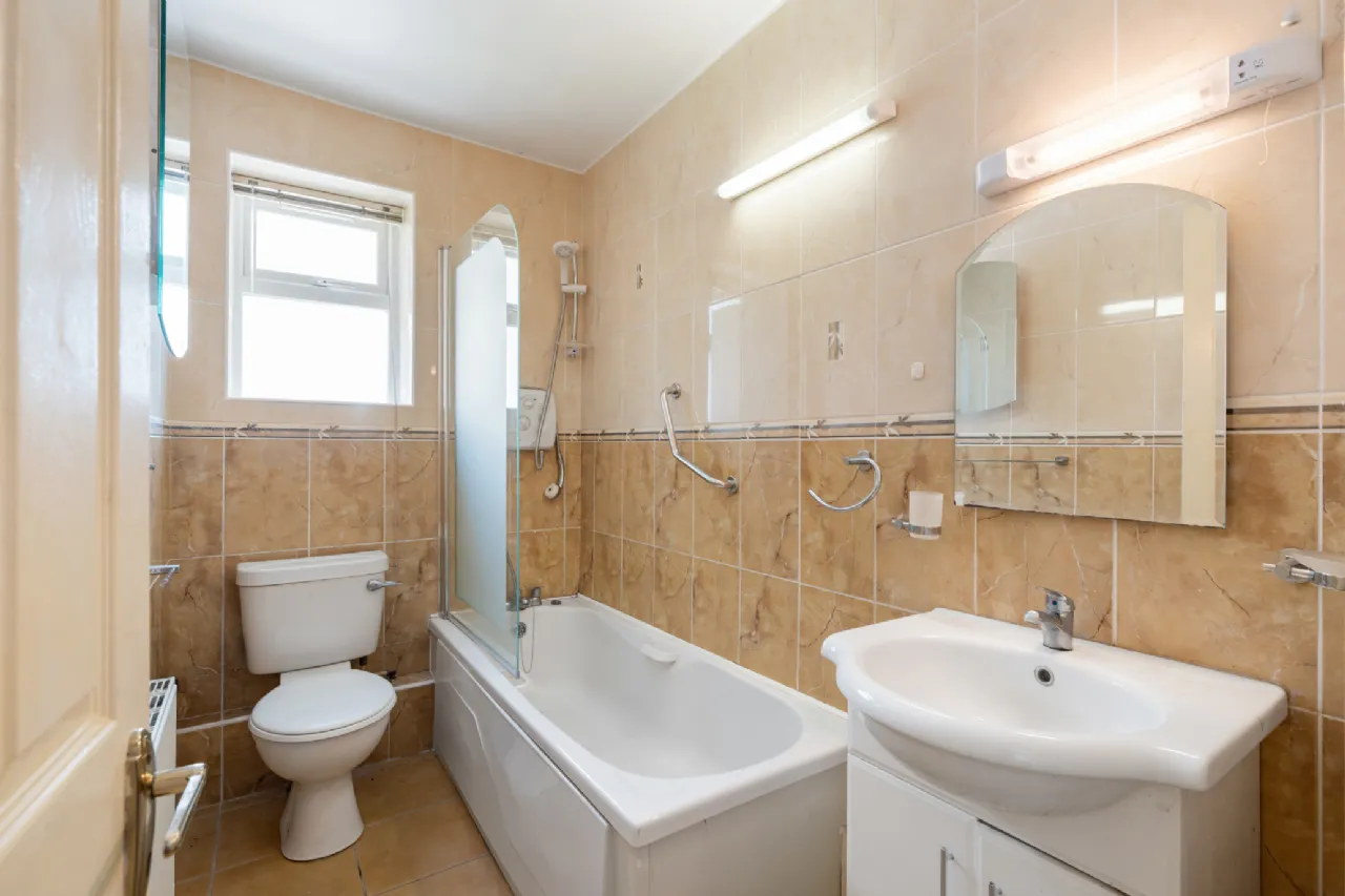 Photo of 10 Park Crescent House, Blackhorse Avenue, Dublin 7, D07 N9CH