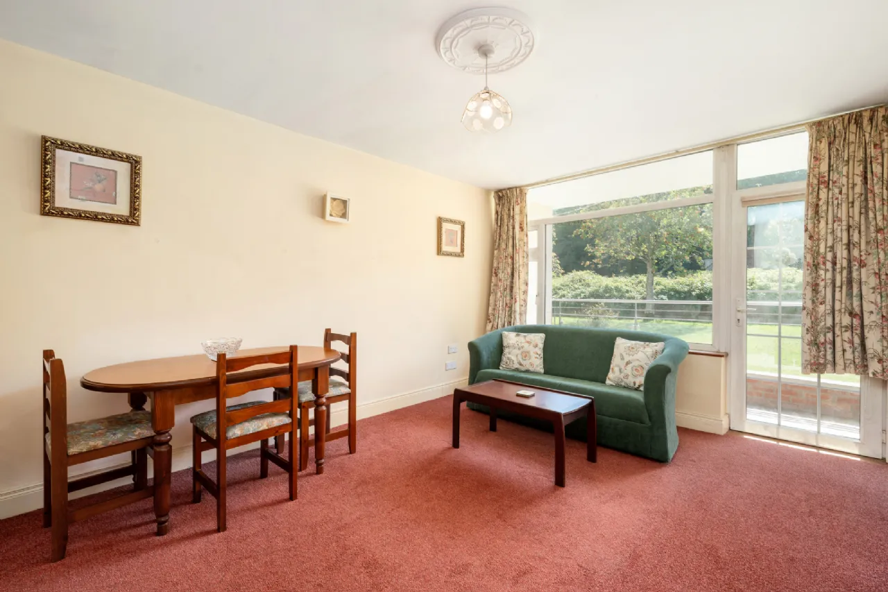 Photo of 10 Park Crescent House, Blackhorse Avenue, Dublin 7, D07 N9CH