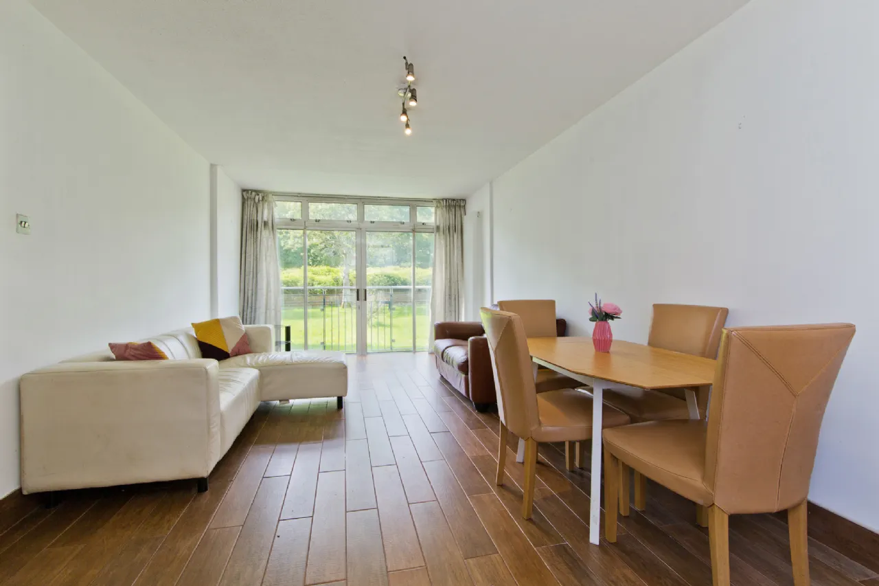 Photo of 7 Park Crescent House, Blackhorse Avenue, Dublin 7, D07 Y22N