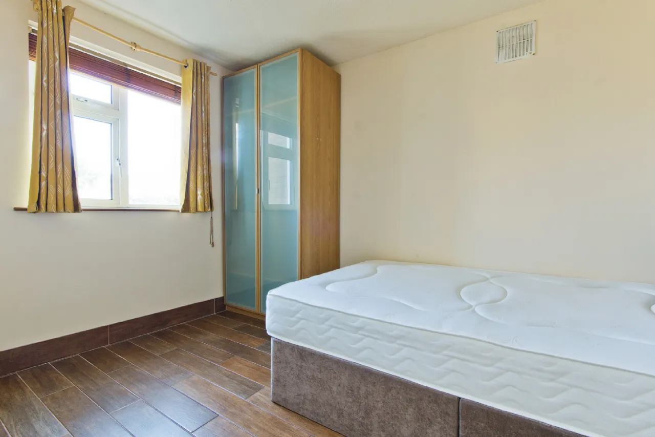 Photo of 7 Park Crescent House, Blackhorse Avenue, Dublin 7, D07 Y22N