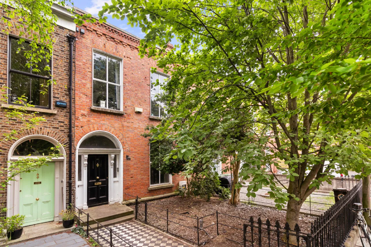 Photo of 27 Bloomfield Avenue, Portobello, Dublin 8, D08 K3K6