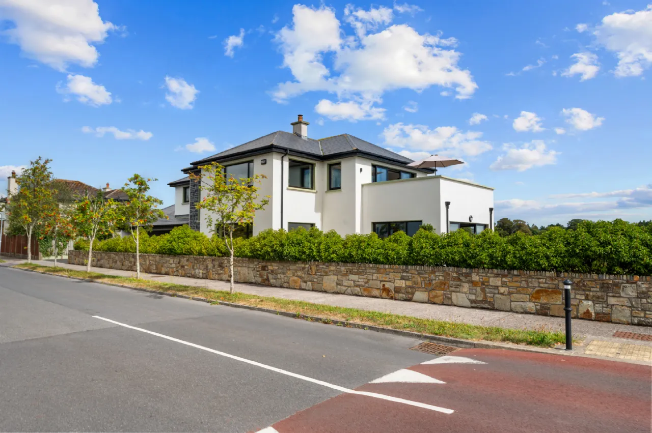 Photo of White Strand House, Sallybrook, Clonea Road, Abbeyside, Dungarvan, Co Waterford, X35 C892