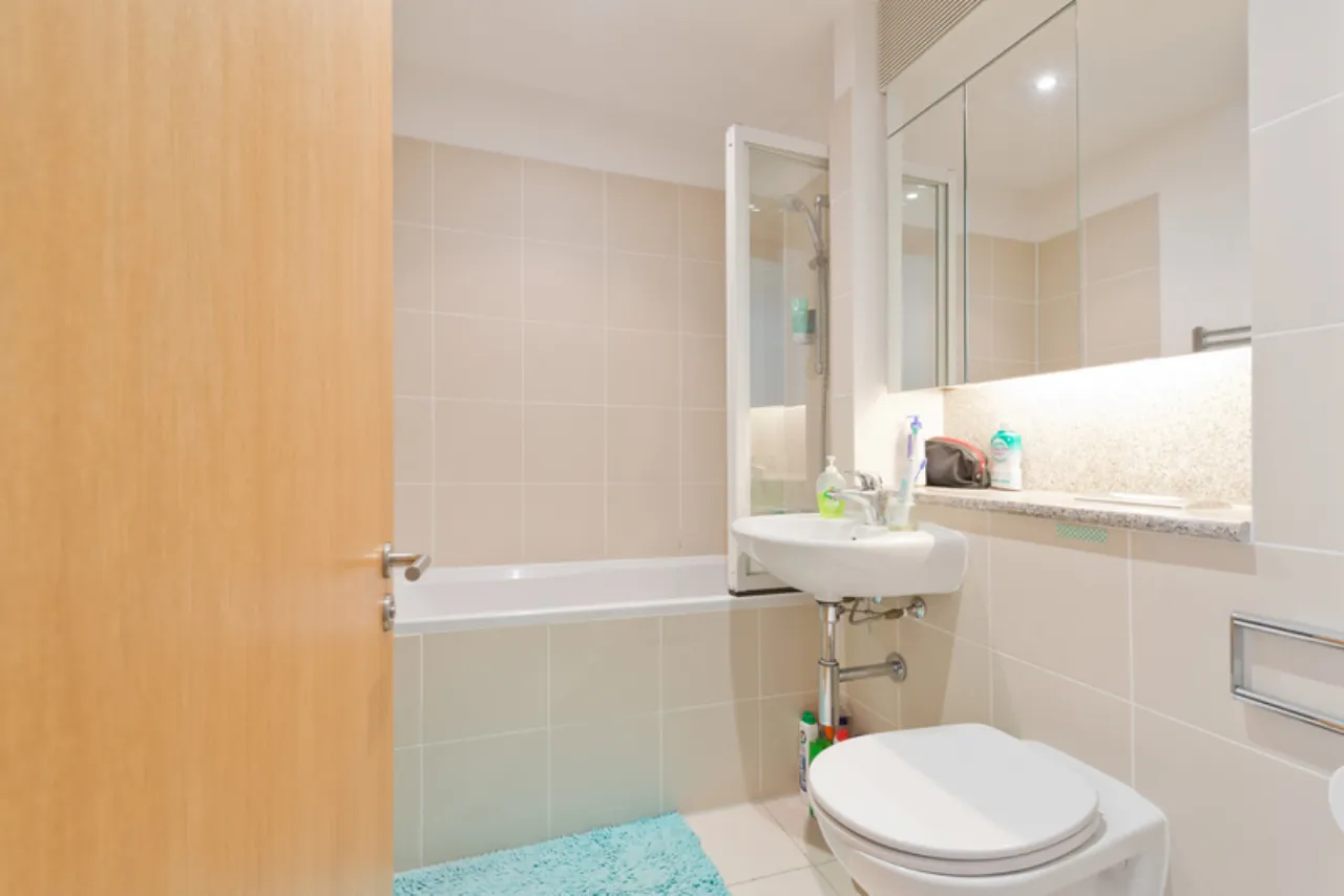 Photo of 42 Saunders House, Spencer Dock, IFSC, Dublin 1, D01 H573