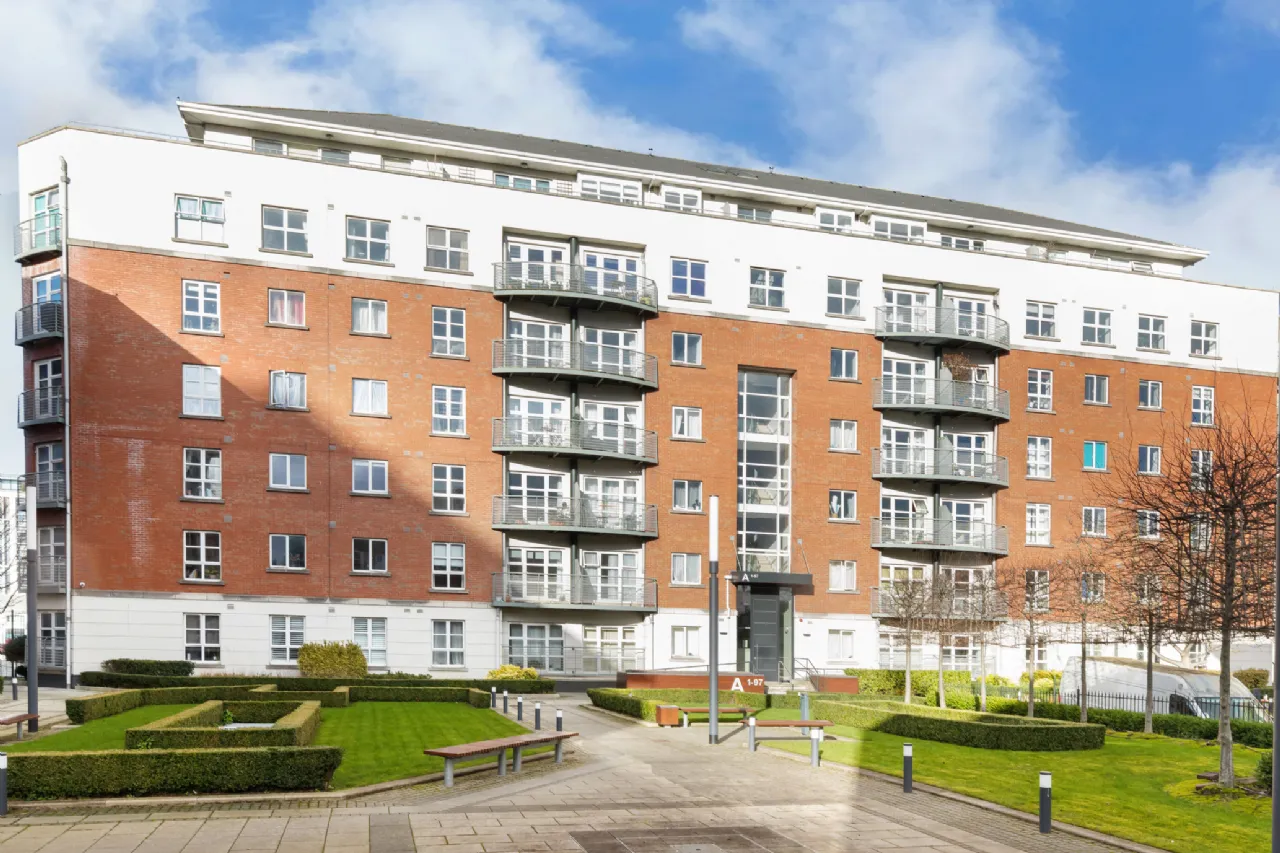 Photo of 41 The Waterside, Charlotte Quay, Grand Canal Dock, Dublin 4, D04 KF88