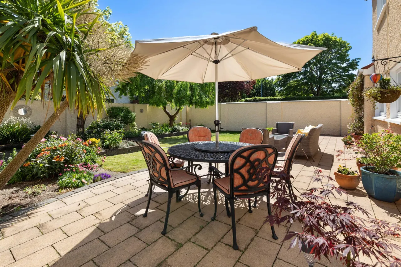 Photo of 2 Bramley Park, Castleknock, Dublin 15, D15WEV9