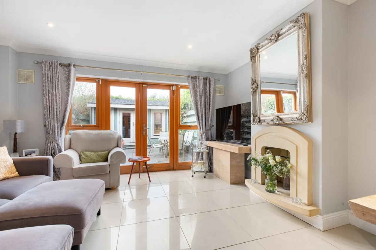 Photo of 6 Frankfort Court, Dundrum, Dublin 14, D14H796