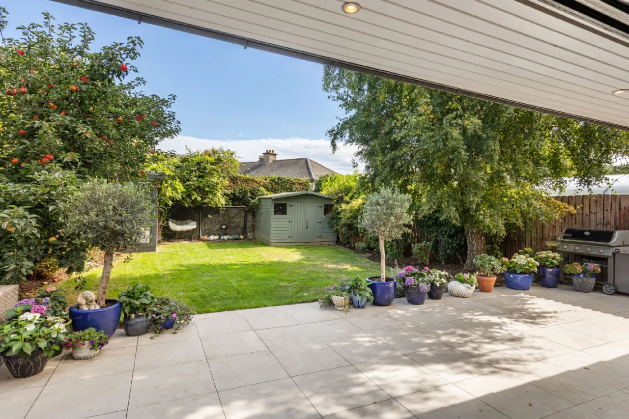 Photo of 19 Marine Drive, Sandymount, Dublin 4, D04 X781