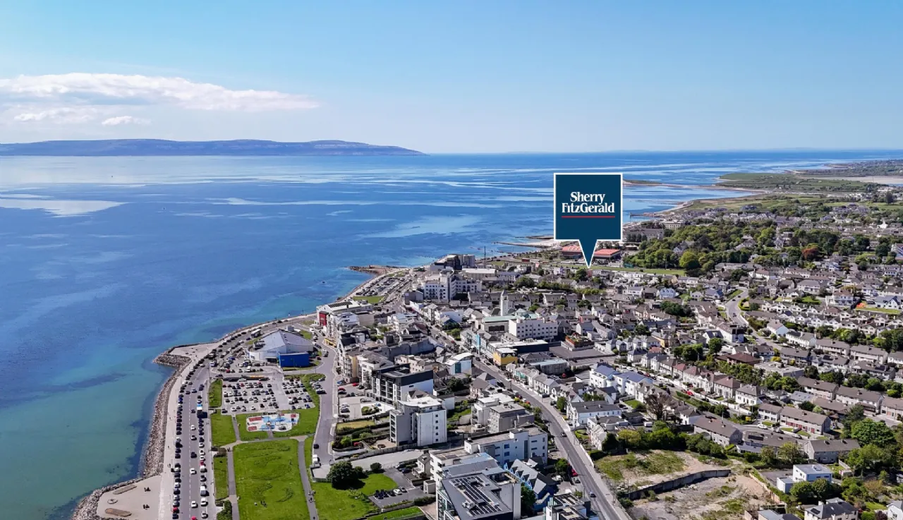 Photo of Dunromin House, 16 Dalysfort Road, Salthill, Galway, H91 R2YN
