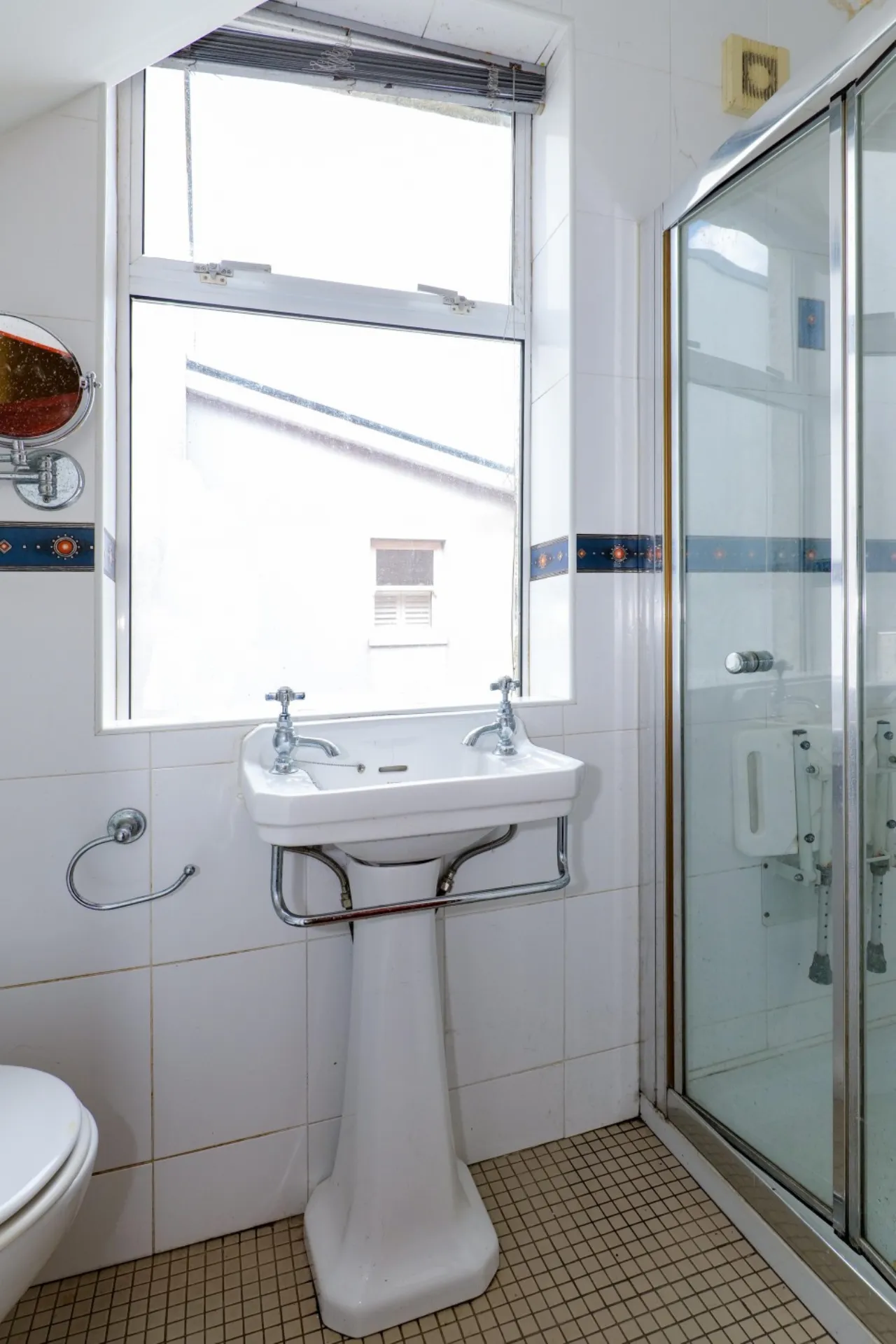 Photo of Dunromin House, 16 Dalysfort Road, Salthill, Galway, H91 R2YN