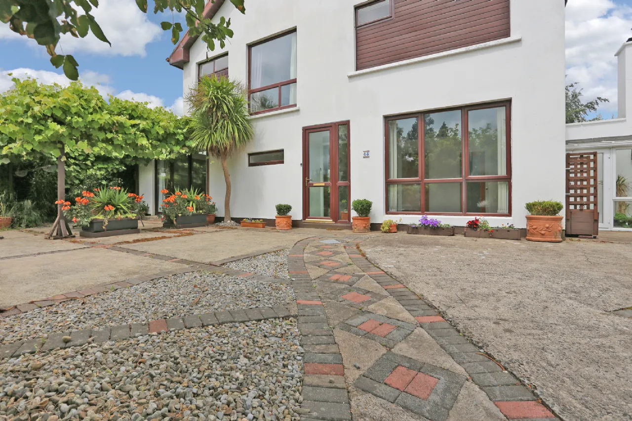 Photo of 43 Castletroy Heights, Golf Links Road, Castletroy, Limerick, V94W4CF