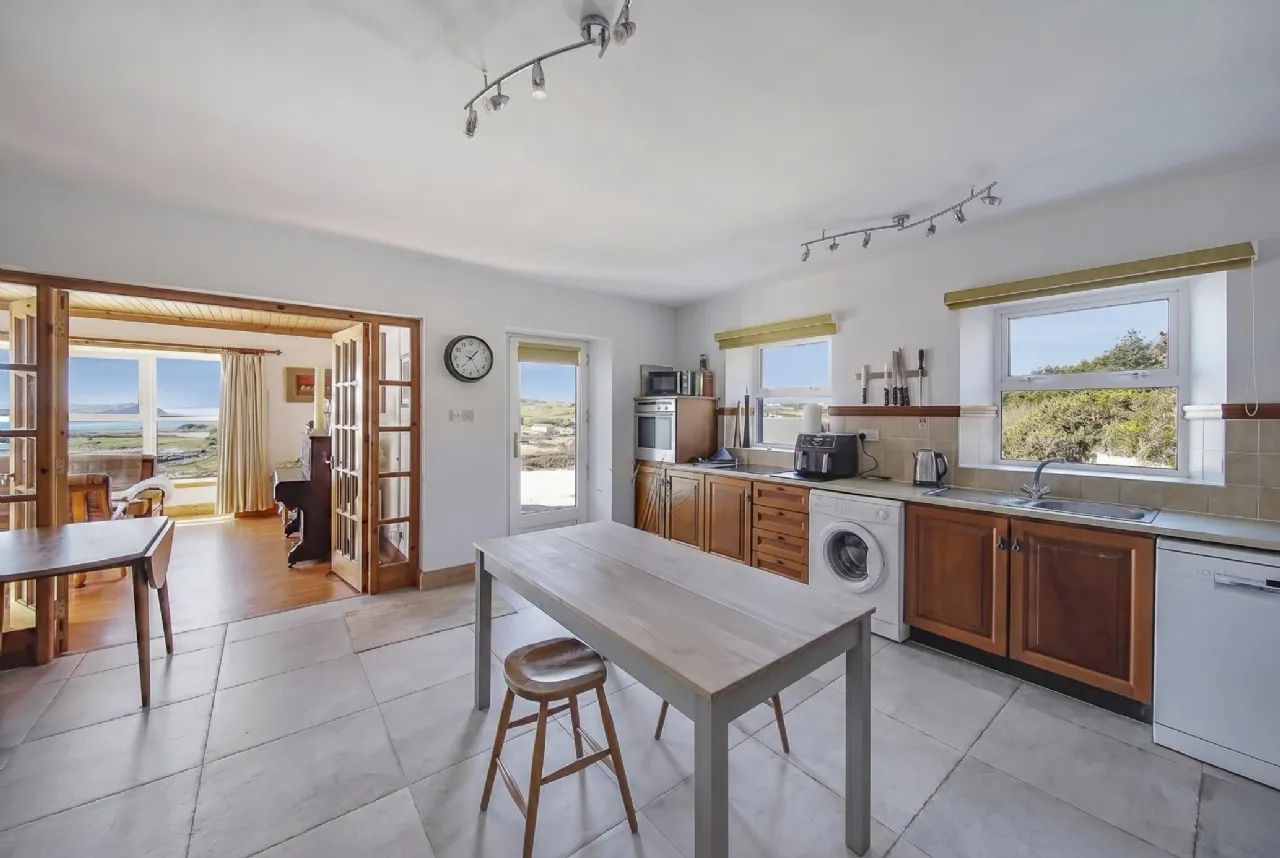Photo of Downings, Co. Donegal, F92F348