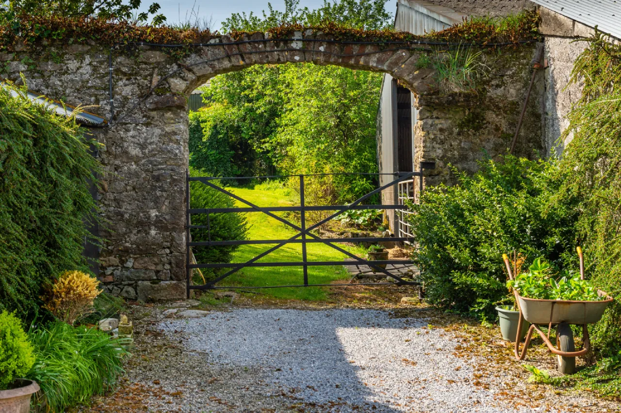 Photo of Glen Corrig Hse On Aprx.5.61 Acres, Brosna, Shinrone, Birr, Co Offaly, R42 XE19
