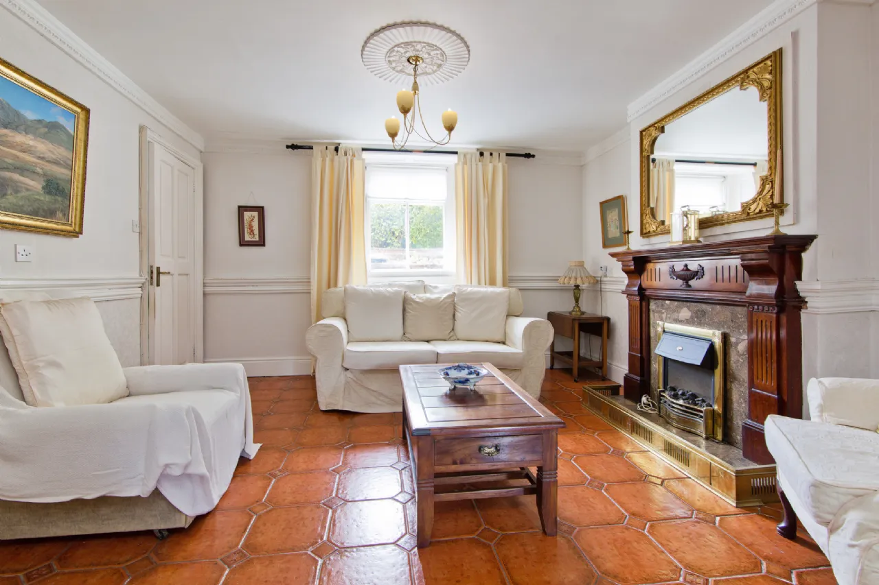 Photo of 256 Merrion Road, Ballsbridge, Dublin 4, D04 R9T1